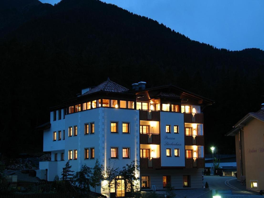Hotel Laerchenhain St. Valentin auf der Haide Exterior foto